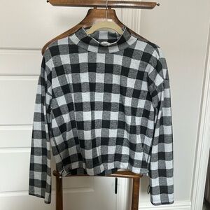 BB Dakota Black and White Checkered Sweater